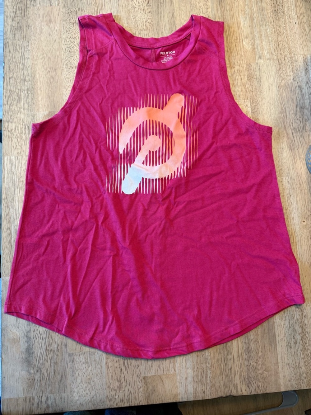 Peloton Women’s Raspberry Gradient Logo Muscle Tank